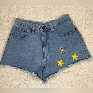 Vintage Retro 90s 4 to 1 America High-Rise Jean Cutoff Shorts With Flowers